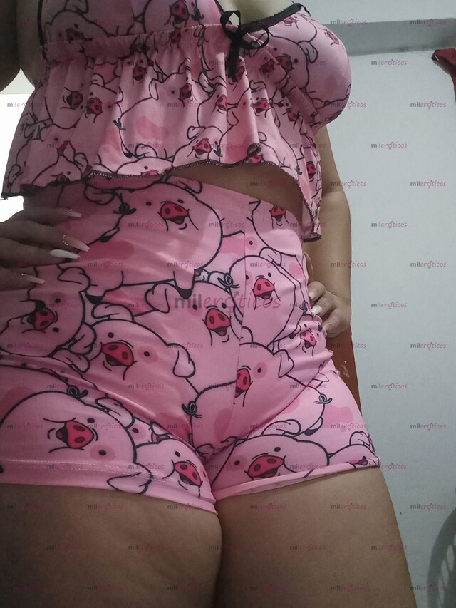 FOTOS DE MUJER BLANCA, APASIONADA Y SEDUCTORA LLEGO A COMPLACERLOS..