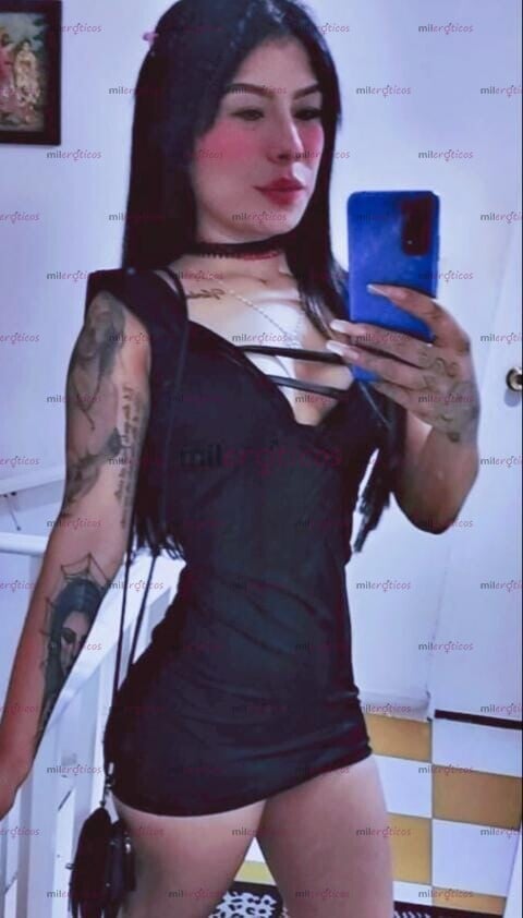 FOTOS DE SOY GOLOSA Y CACHONDA CON GANAS DE MUCHO SEXO Y VENIRME RICO PAPI
