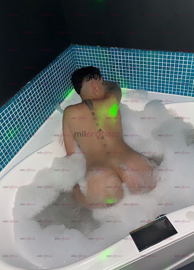 FOTOS DE NIÑO VIP SERIO MUY CALIENTE Y DISPUESTO A TODO TU MORBO