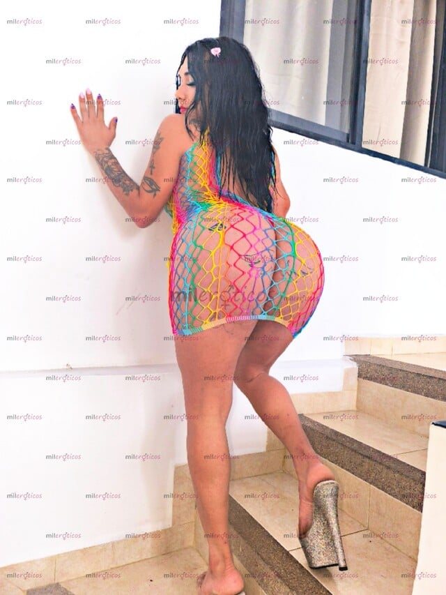 FOTOS DE LLEGO LA REINA DEL BESO NEGRO LA PEQUE ARDIENTE VERSATIL ME FOLLAS Y TE FOLLO