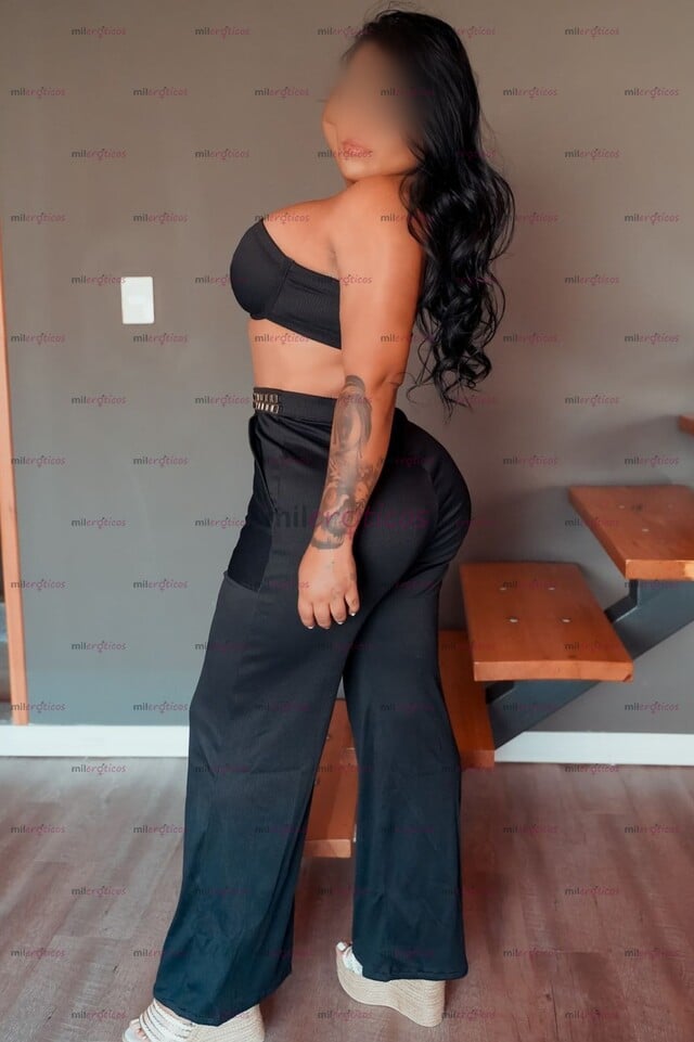 FOTOS DE NAT BRONCEADITA BIEN TETONA Y CULONCITA NATURAL BESITOS Y TRATO DE NOVIOS