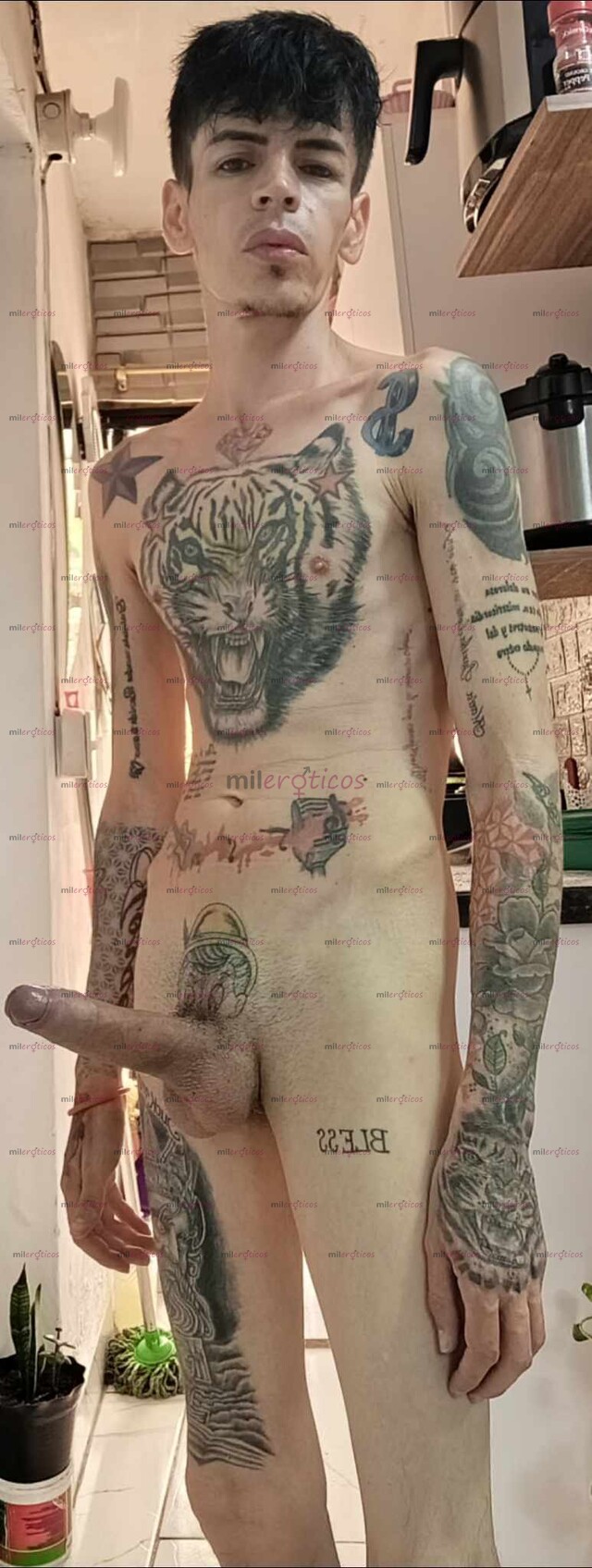 FOTOS DE FLACO ACTIVO VERGON ADICTO AL CULO VENTA CONYENIDO Y LLAMADAS HOT