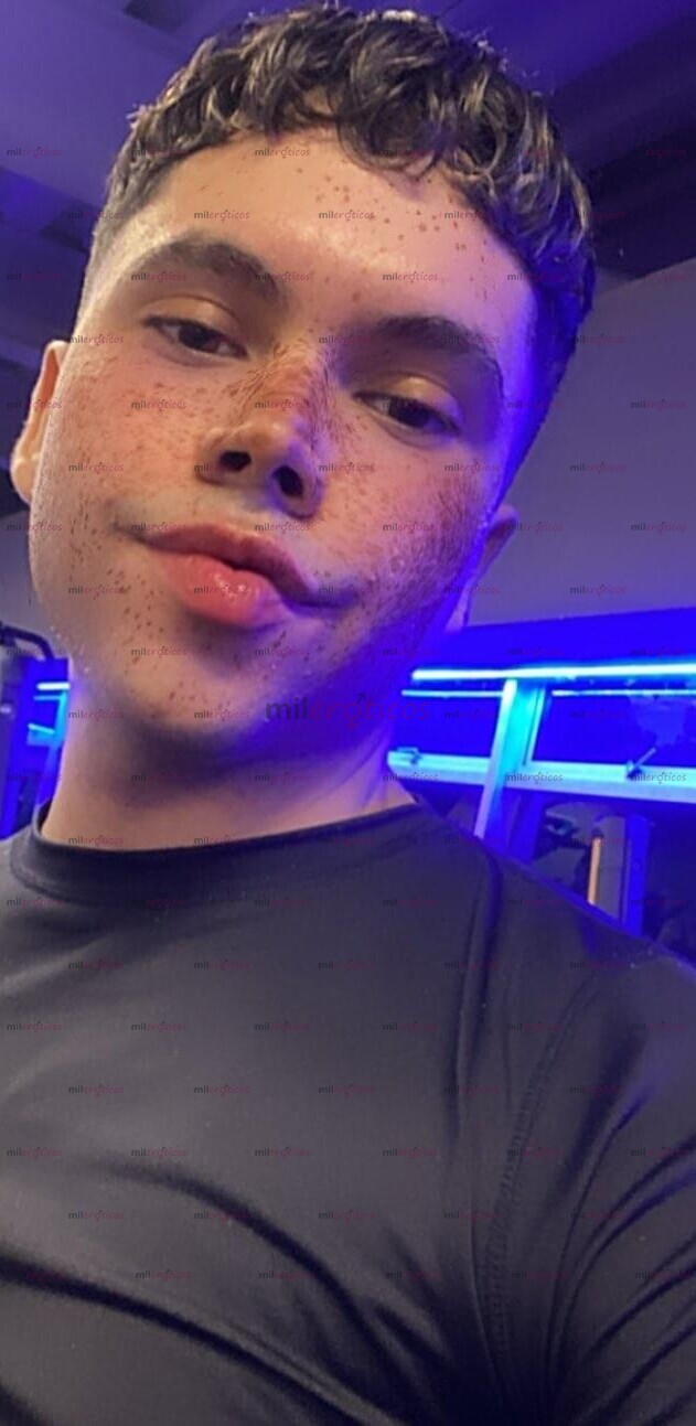 FOTOS DE CHICO LINDO DE 20 AÑOS SENCILLO, CARIÑOSO, AMABLE