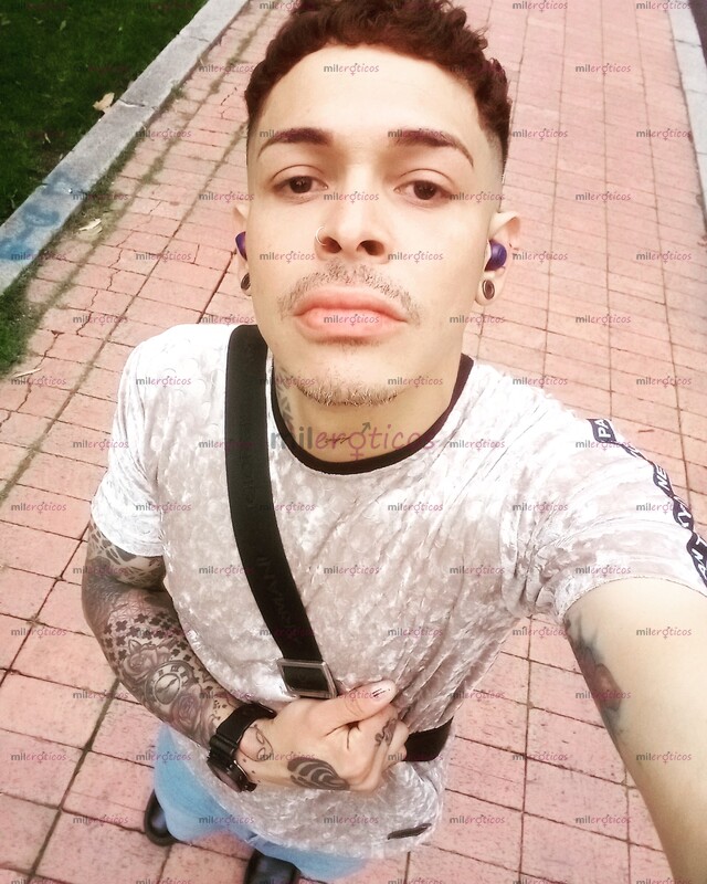 FOTOS DE VEN Y DISFRUTA DE MIS ATENCIONES TATUADO MORBOSO DOTADO NALGON SOLO PARA TÍ
