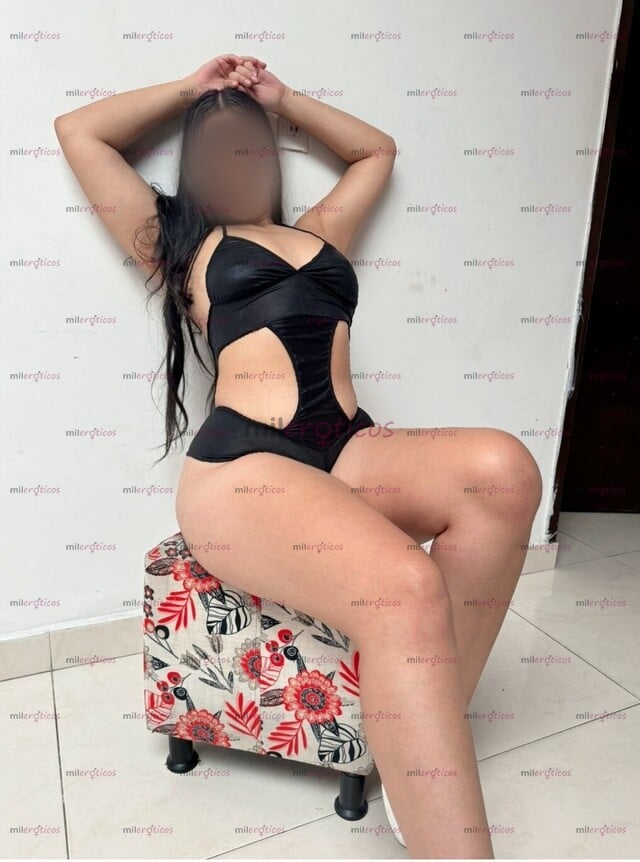 FOTOS DE SARA PRECIOSA CABELLO LARGO CUERPO HERMOSO ME ENCANTA EL ANAL!!