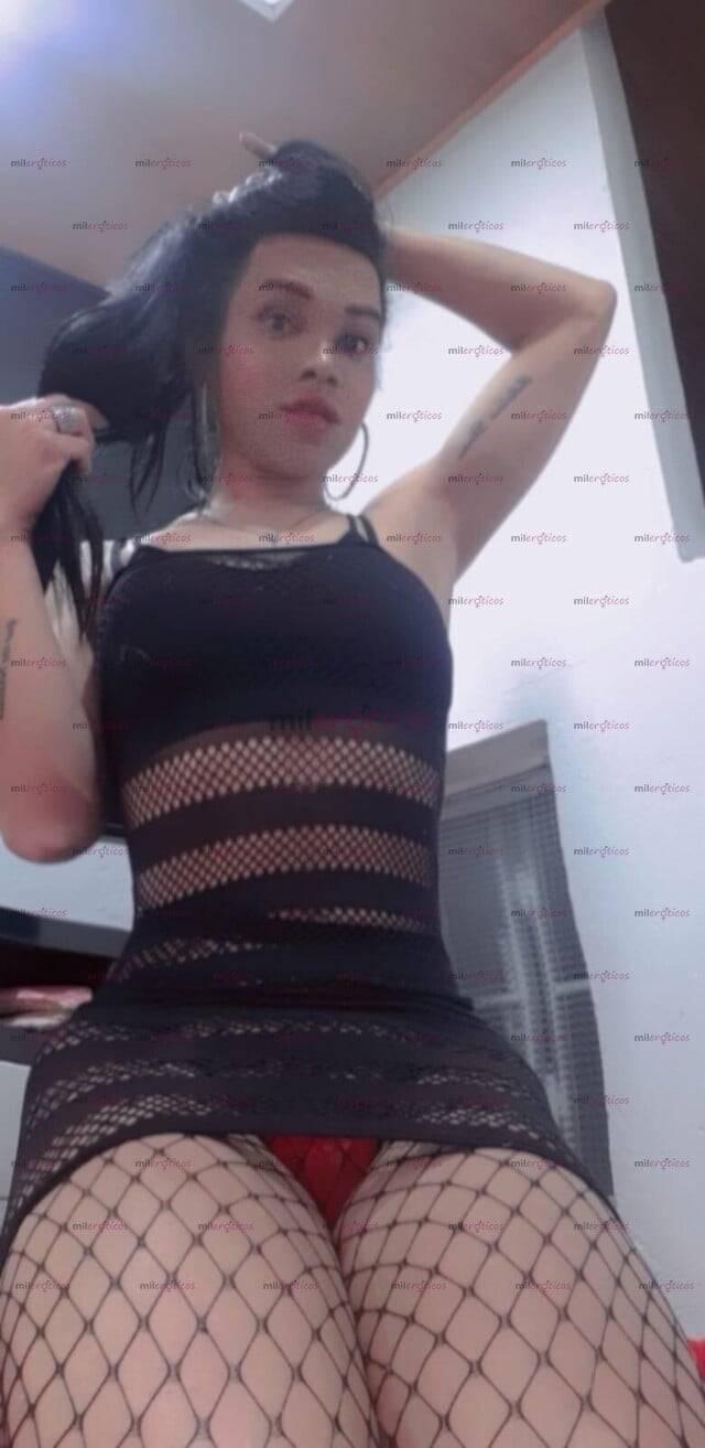 FOTOS DE TE ESPERO ARRODILLADA PARA QUE CLAVES MI BOCA DURO Y ME LLENES DE LECHE SOLITA