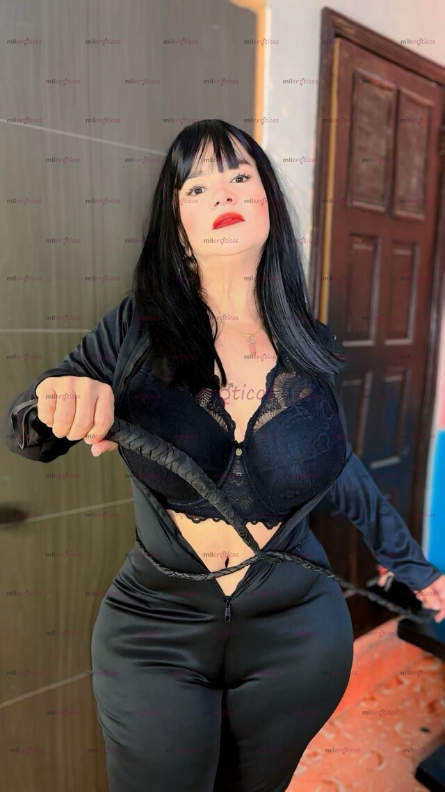 FOTOS DE ABRIL HERMOSA NALGONA COLOMBIANA SÚPER CHICHONA