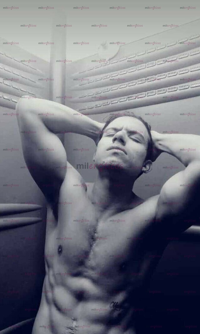 FOTOS DE TU NUEVO HOMBRE COMPLACIENTE MENTE ABIERTA DISPONIBLE BIEN MACHO