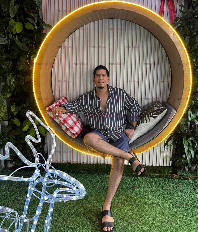 FOTOS DE VARÓN VERSÁTIL ARRECHO CON GANAS DE COMPLACERTE ÚLTIMOS DIAS EN LA CUIDAD DE MED