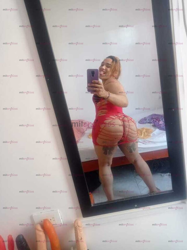 FOTOS DE BUENA MONA LECHERA GARGATA PROFUNDA DISPUESTA A COMPLACER TU FESTICHE