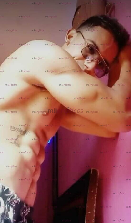 FOTOS DE MÁSCULINO MACHO DE PASO POR ESTE SECTOR POCOS DÍAS