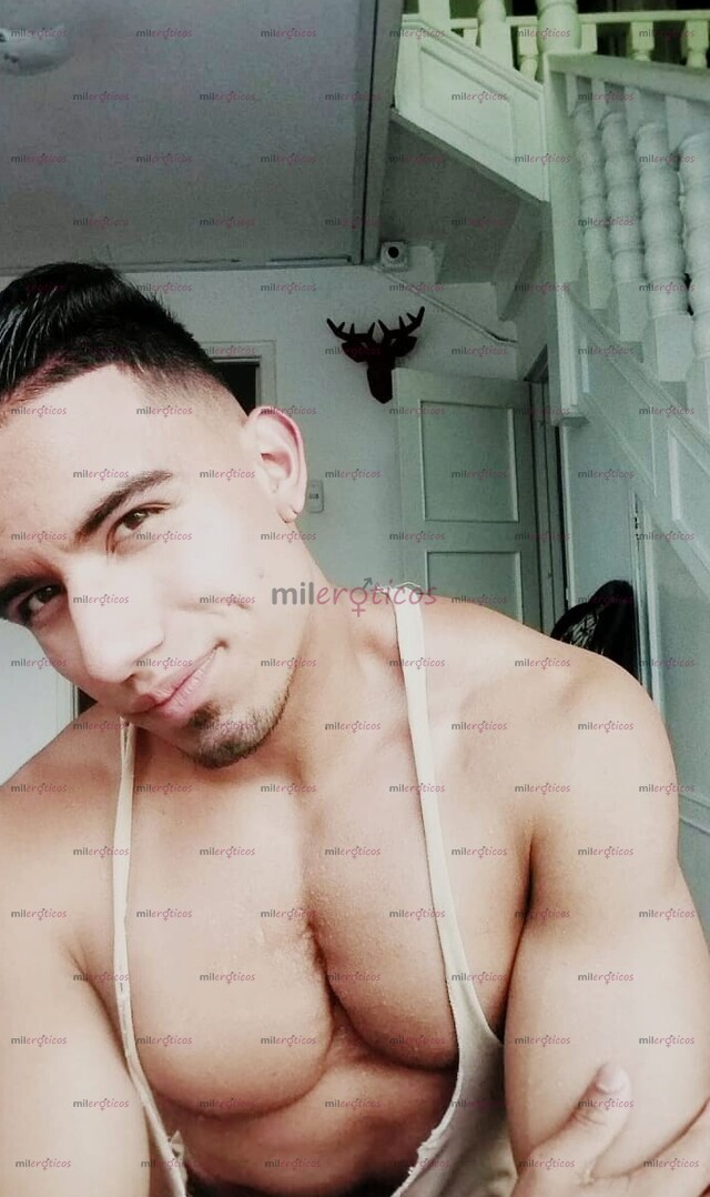 FOTOS DE MÁSCULINO MACHO DE PASO POR ESTE SECTOR POCOS DÍAS