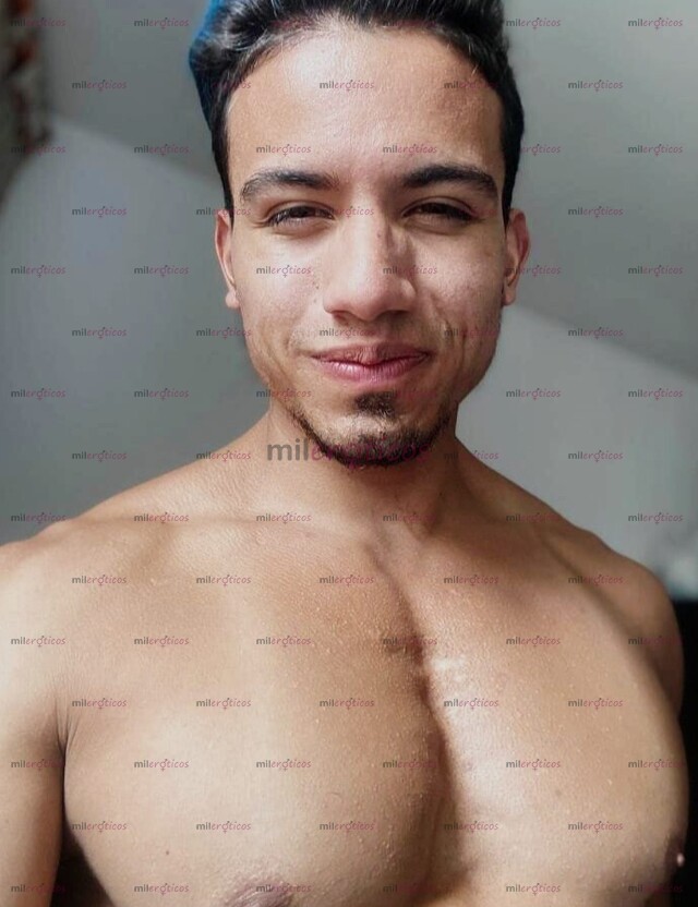 FOTOS DE MÁSCULINO MACHO DE PASO POR ESTE SECTOR POCOS DÍAS