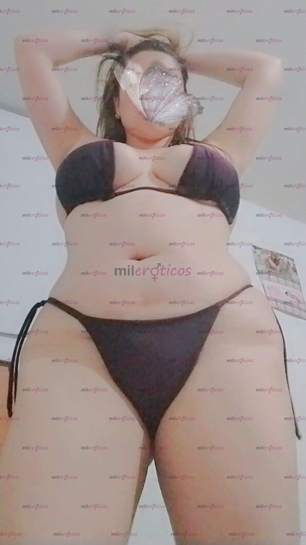 FOTOS DE RICA NIÑA MAMADORA CUERPO NATURAL, DISPUESTA A TODO...