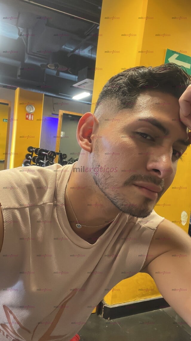 FOTOS DE EN VERDAD QUIERES PASARLA MUY RICO ENTONCES CONTÁCTAME.. SOY TODO LO QUE BUSCAS
