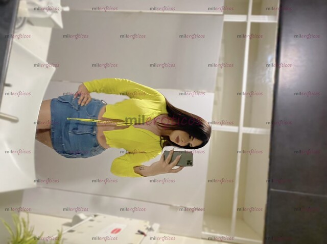 FOTOS DE HERMOSA CHICA TRANS DE 20 AÑITOS DISPONIBLE PARA TI