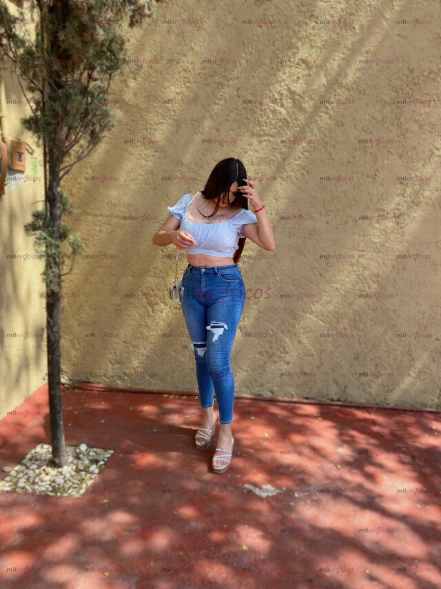 FOTOS DE HERMOSA CHICA TRANS DE 20 AÑITOS DISPONIBLE PARA TI