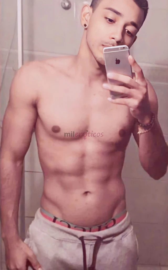 Ola tudo bem me chamo bruno estou aqui para lhe proporcionar um momento incrivel boas risadas otima companhia nao perca tempo e vamos curtir um poucoe...