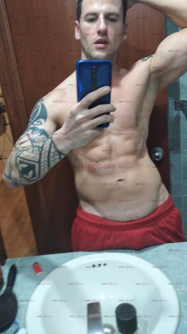 FOTOS DE GÜERO DE OJOS AZULES, MODELO FITNES. ATENCIÓN A MUJERES Y PAREJAS.