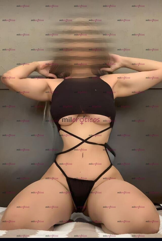 FOTOS DE TREMENDO CULO Y TETAS .SEXY .Y MUY.ACUERPADA.