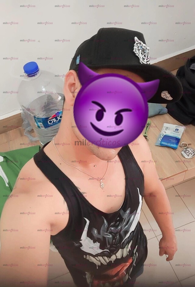 FOTOS DE SOY ANDRE TU RICO CHICO VERGON Y DISPONIBLE :::::