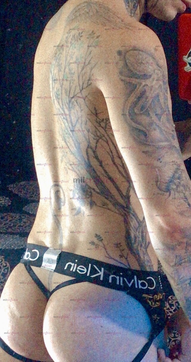 FOTOS DE HOMBRE TATUADO SERIO Y RESERVADO XXX 3234913373 LEAN LA INFORMACIÓN QUE ES CORTA