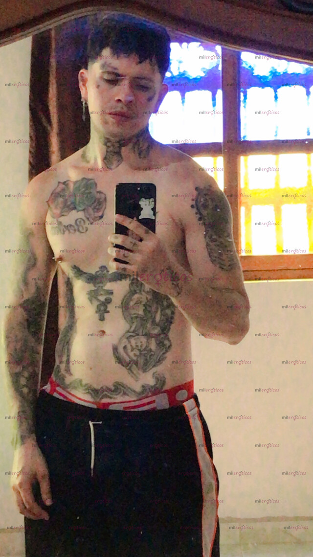 FOTOS DE HOMBRE TATUADO SERIO Y RESERVADO XXX 3234913373 LEAN LA INFORMACIÓN QUE ES CORTA