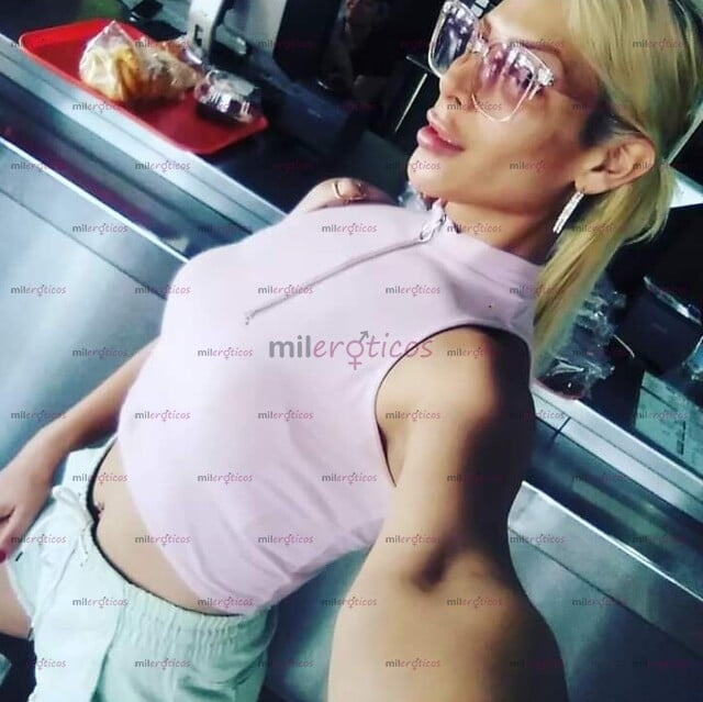 FOTOS DE TRANS CALIENTITA Y APRETADITA BUENISIMA PARA FOLLAR