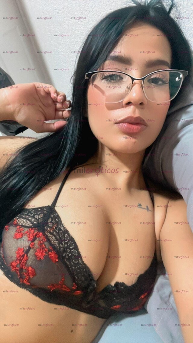 FOTOS DE COLOMBIANA 19 AÑOS , TE LO HAGO SUPER RICO Y TE HAGO VENIR