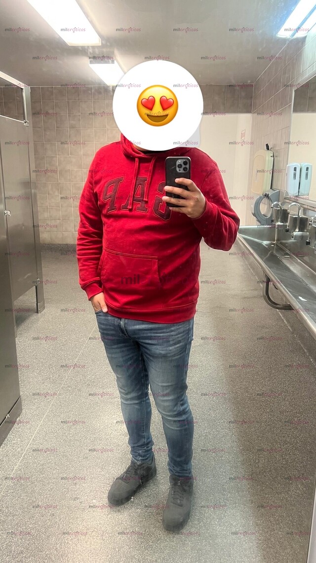 FOTOS DE CHICO GUAPO EN SERVICIO, DE 28 AÑOS DE XALAPA VER