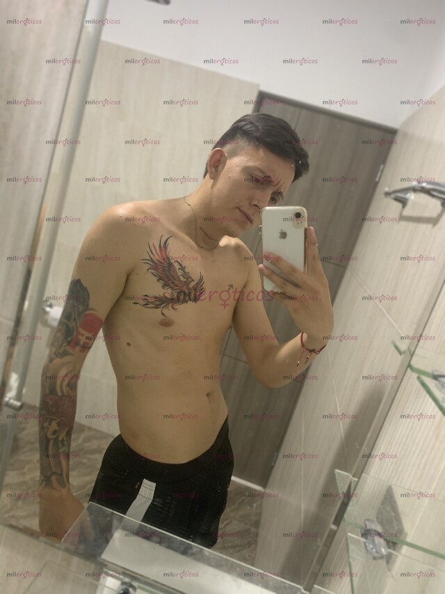 FOTOS DE JOVEN DELGADO, NUEVO EN LA CIUDAD DISPONIBLE 24 7