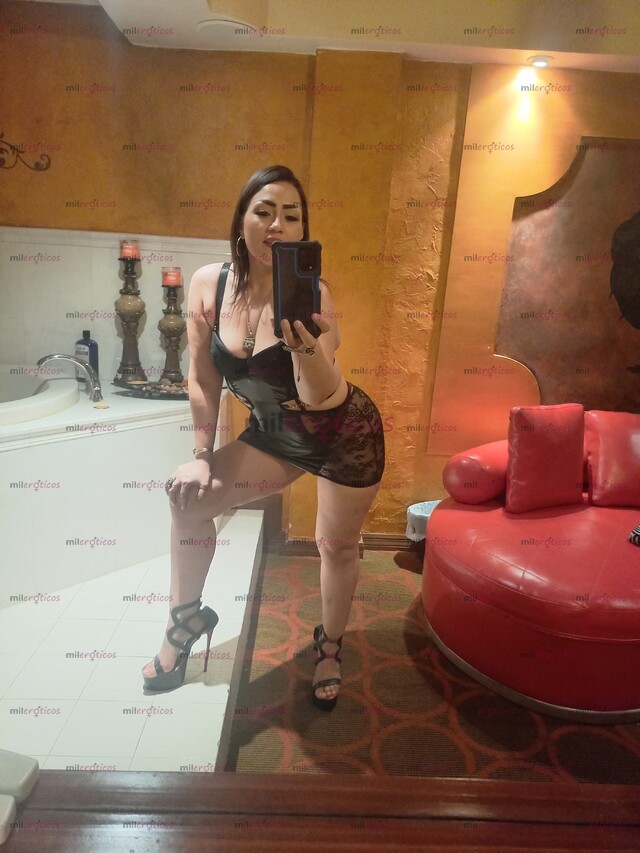 FOTOS DE MONICA SKARLETH CHICA ARDIENTE MUY SENSUAL Y PROVOCATIVA