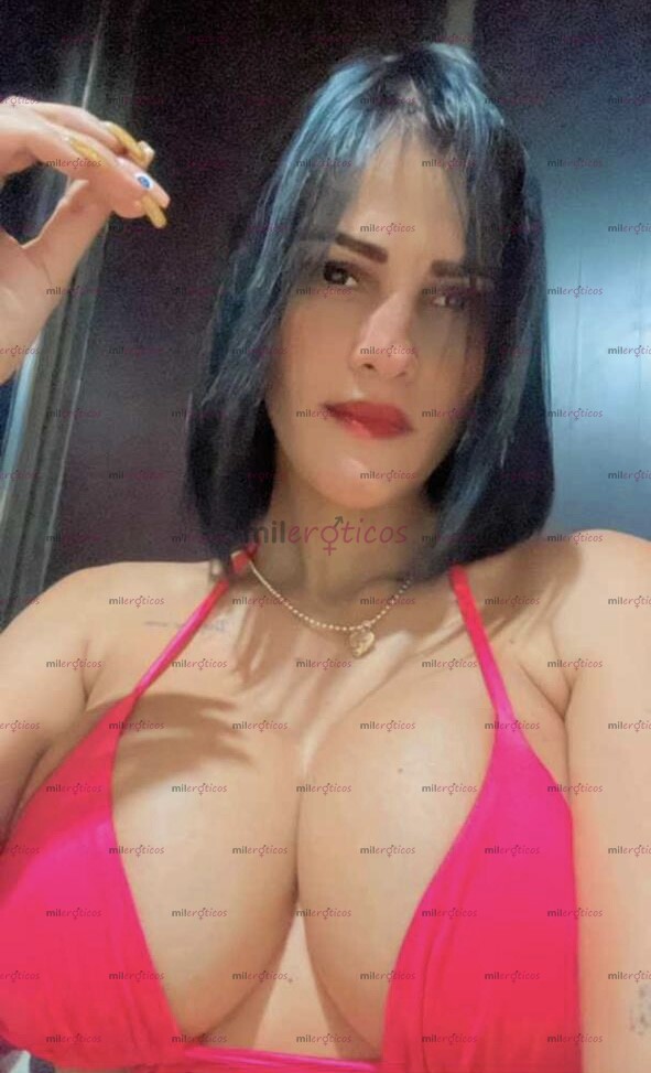 FOTOS DE DELEITA TUS OJOS CON UNA VERDADERA MUJER CON PENE PERVERTIDA MORBOSA