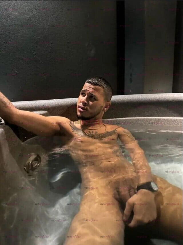 FOTOS DE POLLO BIEN CALIENTE Y DISPUESTO A COMPLACERTE LLAMA YA MISMO SITIO PVT