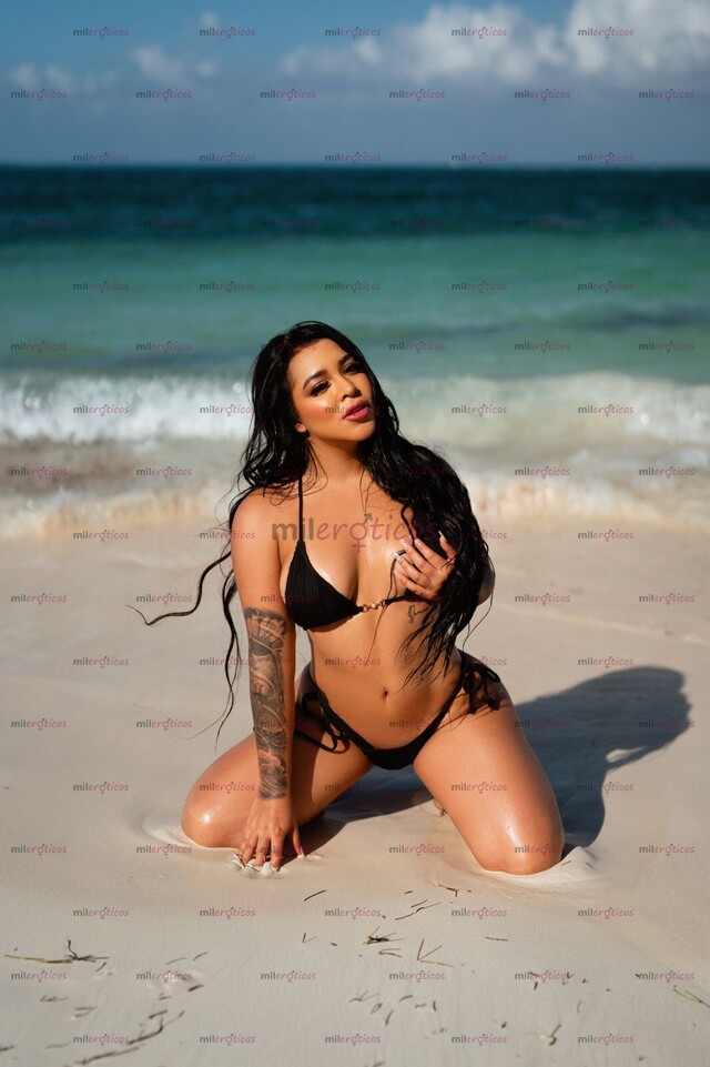 FOTOS DE LEIDY DELICIOSA COLOMBIANA CUERPO DE DIOSA Y EN LA CAMA LA MEJOR!!!!!