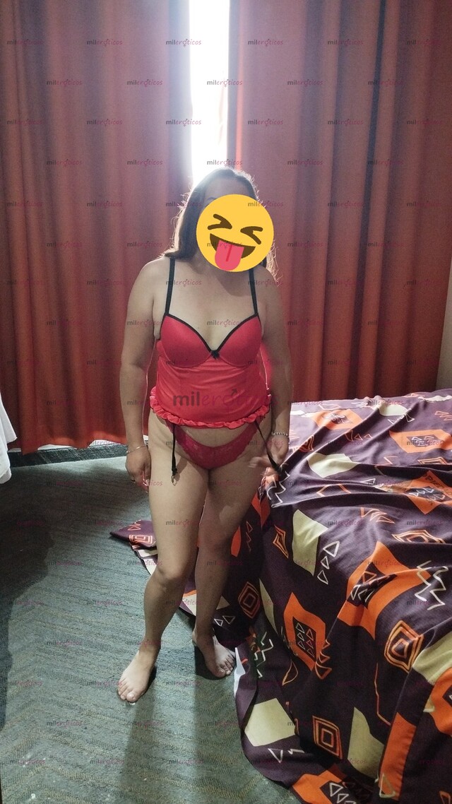 FOTOS DE NADIA CHICA SEXI Y COMPLACIENTE DISPUESTA A COMPLACERTE EN TODO