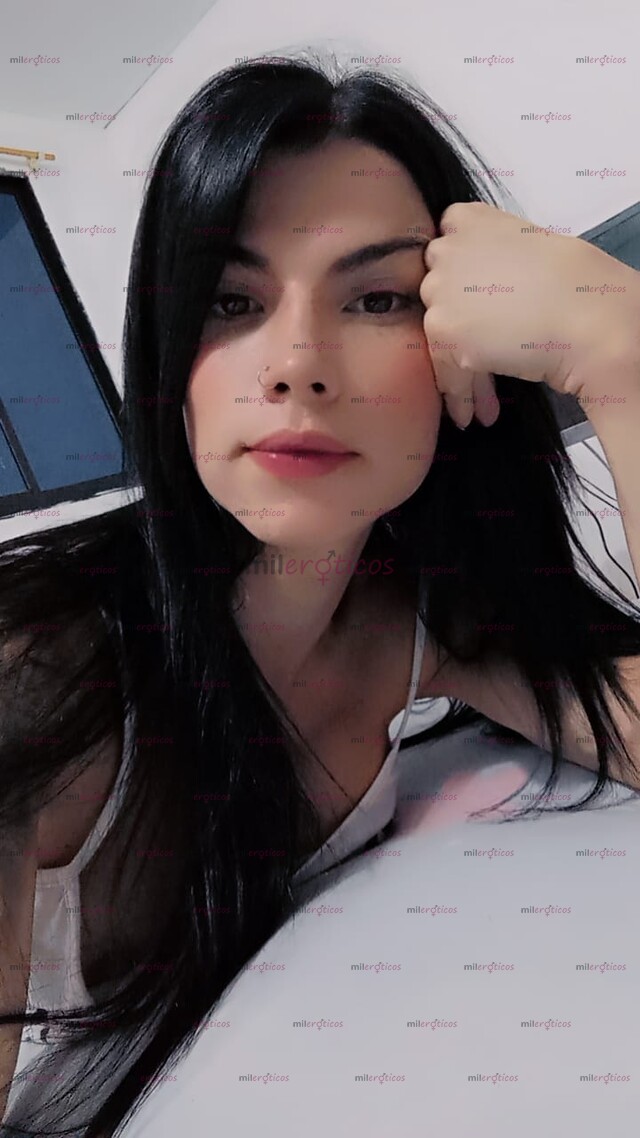 FOTOS DE DANNA UNA HERMOSA Y FEMENINA TRANS EN BELLO