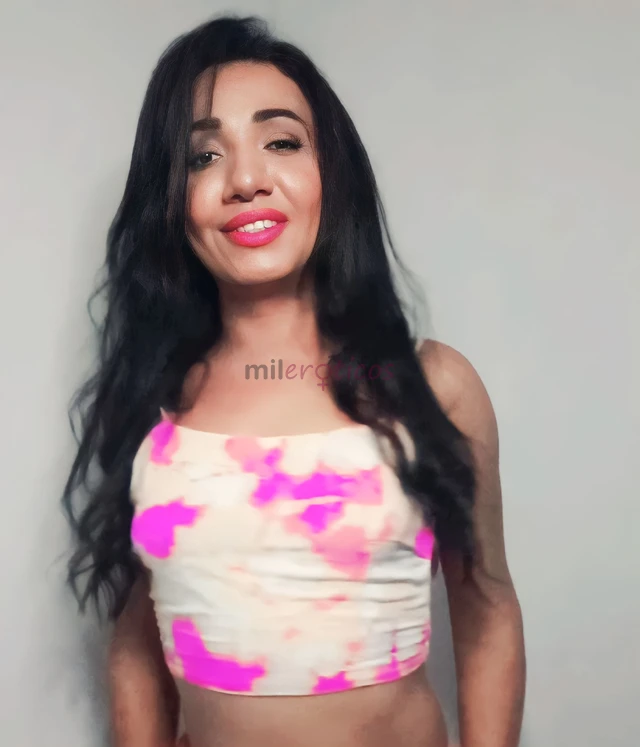 Ola sou aline morena bronzeada atendo em fortaleza mas tambem atendo em cascavel e beberibe sou bem safadinha e gosto de realizar fantasias atendo em...