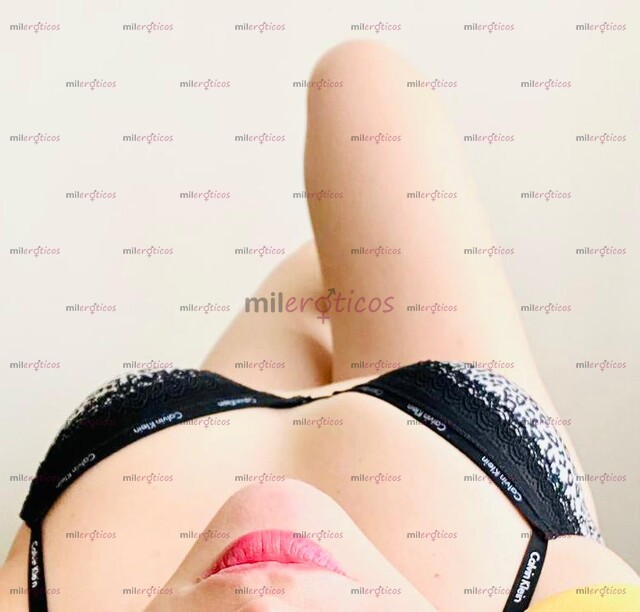 FOTOS DE XIOMARA, JOVENCITA DESEANDO UN HOMBRE DE VERDAD CON GANAS DE PLACER
