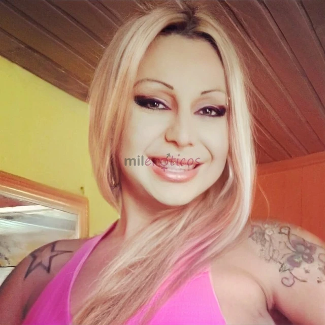 Linda loira gaucha atendimento virtual conteudos hot sexo ao vivo tenho parceira se quiser tem acessorios que eu uso so para voce perfil serio confiav...