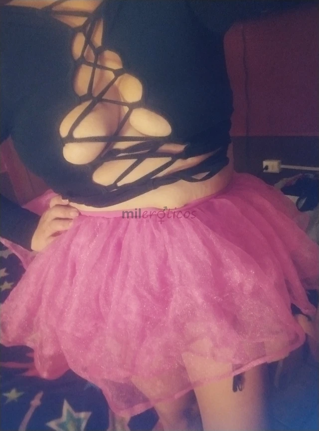 Hola mi nombre es angelica soy una colombiana madurita rellenita y muy complaciente y multiorgasmica me encanta el sexo caliente y no tengo tabues con...