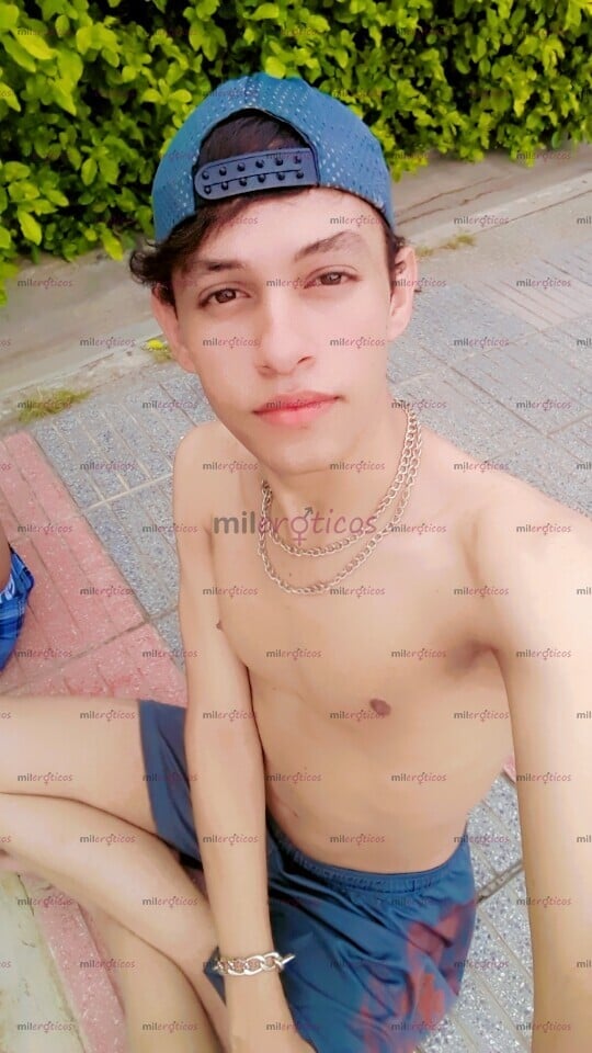 FOTOS DE TU BEBESITO FAMEBOY FAVORITO HAZ CLICK AQUI