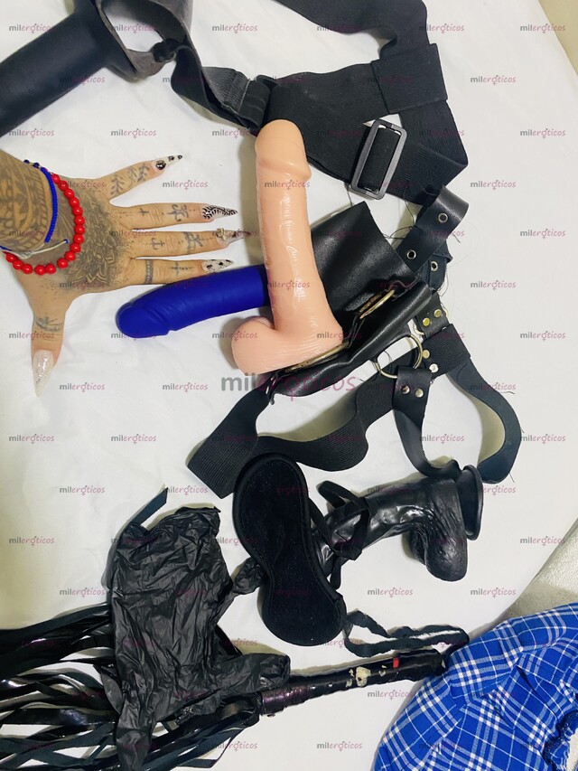 FOTOS DE CAMBIO DE ROLES,DOMINANTE,TRIOS,FANTASÍAS CUMPLE A MI LADO TUS FETICHES PAPI