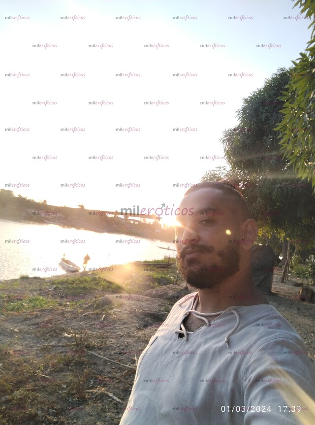 FOTOS DE CHICO DIVERTIDO ALEGRE CON EL.TOQUE DE EMOCION Q NECESITAS