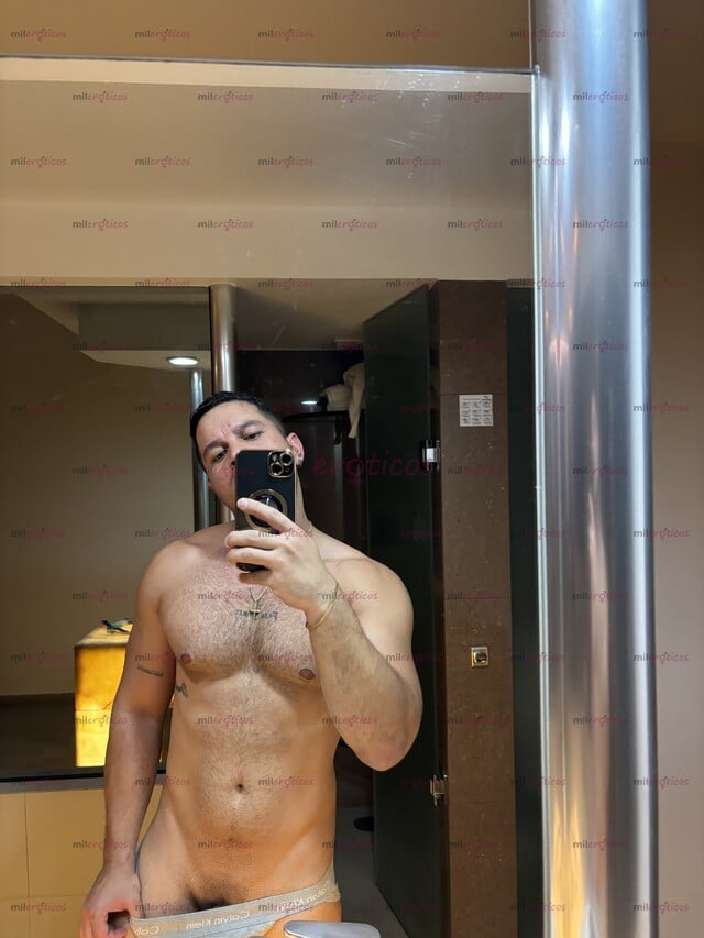 FOTOS DE VERGOTA Y BUEN CULO DE LATINO. POCOS DIAS PARA EN LA CIUDAD