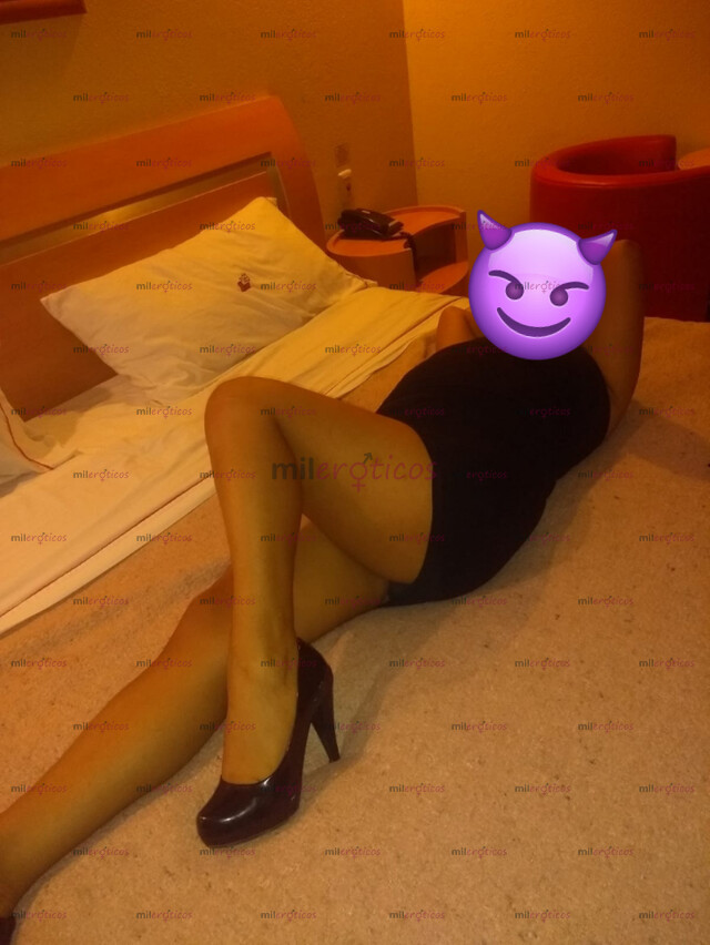 FOTOS DE ANDREA UNA MADURITA CON CURBAS RICAS RECORRERLAS.CON TU BICA BB 24HRS