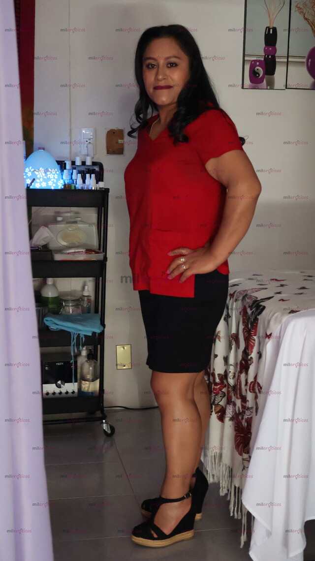 FOTOS DE MASAJISTA PROFESIONAL CON DELICIOSO MASAJE (MASAJES WENDY)