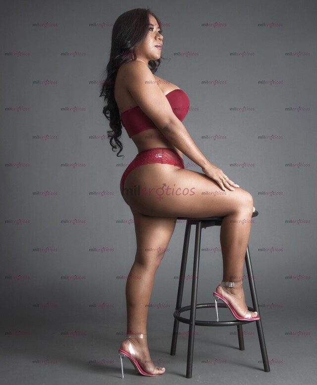 FOTOS DE ULTIMO DIA NEGRA PERROTA CULONA CON GANAS DE VERGA MAMADA ENSALIVADA CONTACTAME