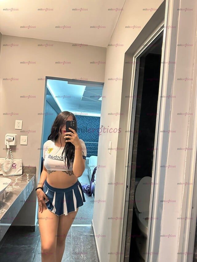 FOTOS DE DELGADITA NENITA DE 18 AÑOS ..NALGONCITA ....DE BONITA CARA ...MUY ENCANTADOR