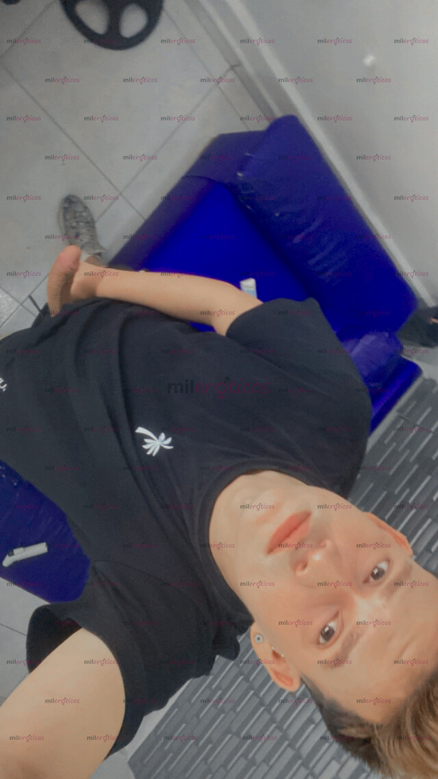 FOTOS DE COMPLACIENTE , ATENTO Y MUY ESPONTÁNEO SON PARTES DE MIS CUALIDADES